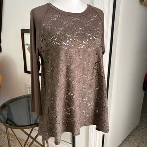 EVELYN & ARTHUR Brown Lace Knit Long Sleeve Top!